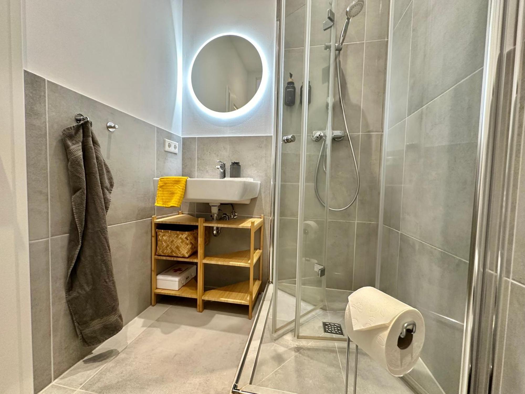 250M Rhine - Quiet Appartement Near Centralstation- Secretplace-K-111-S كوبلنس المظهر الخارجي الصورة
